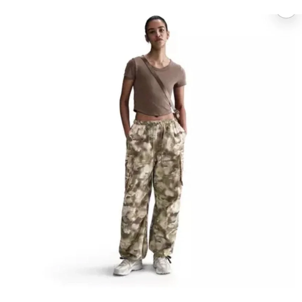 Nike Women Size XL Dance Cargo Pants Brown Camo Oversized Ripstop HM9015-104 NEW